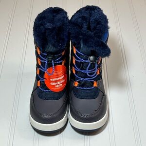 Ozark Trail Kids Size 8 Waterproof Snow Boots - Navy and Orange